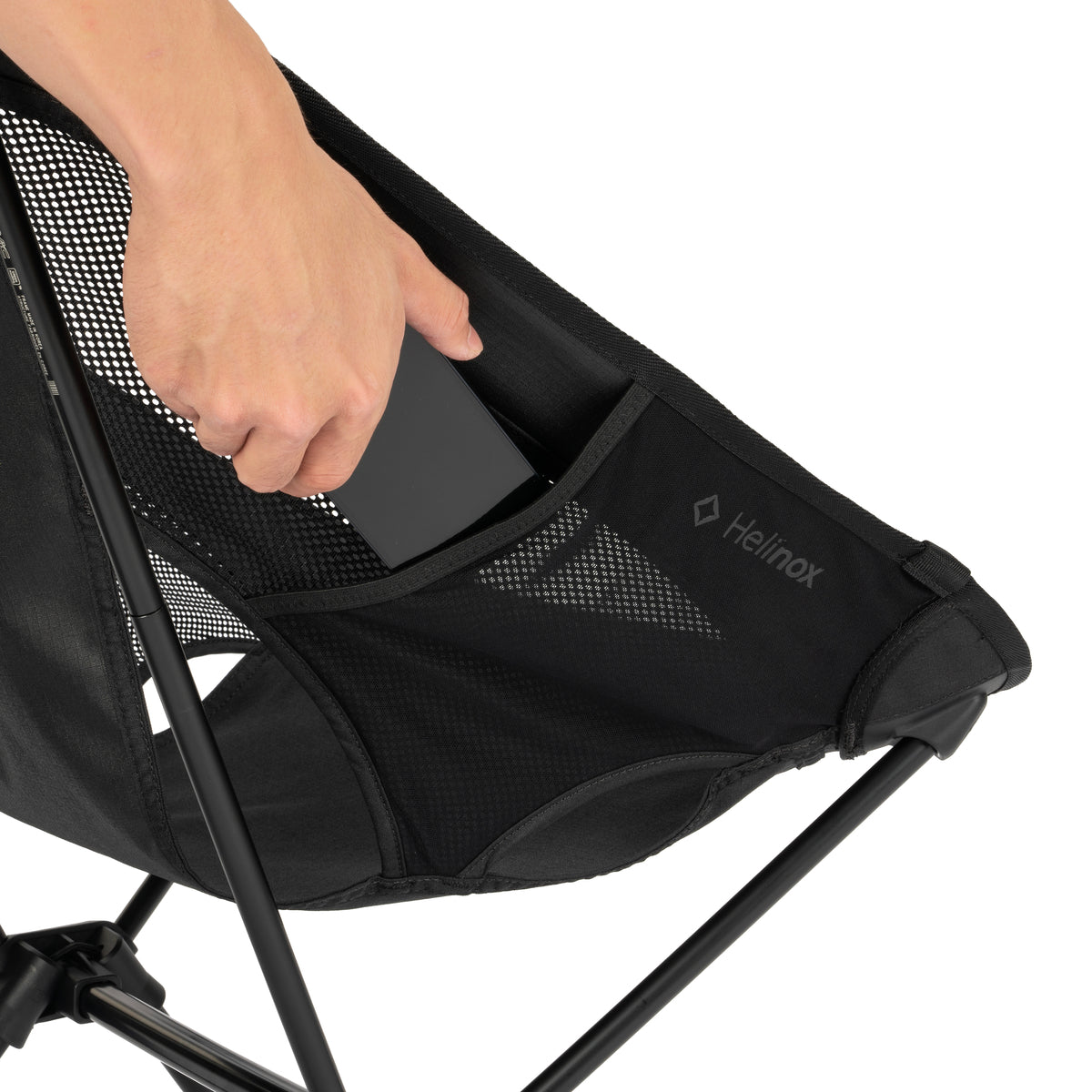 ネイバーフッド ヘリノックスHELINOX CHAIR ONE (Re) Chair_One_re_Blackout_Edition_